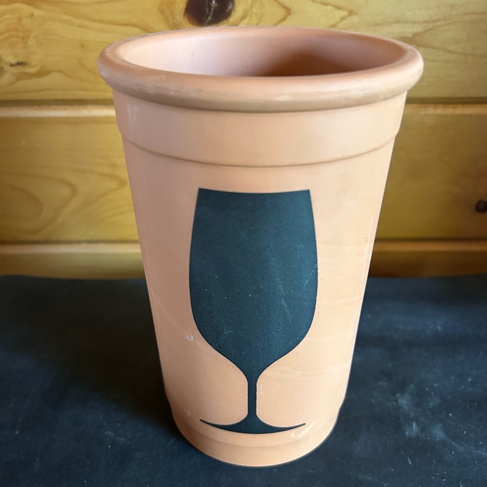 TAG Terracotta Wine 🍷Cooler